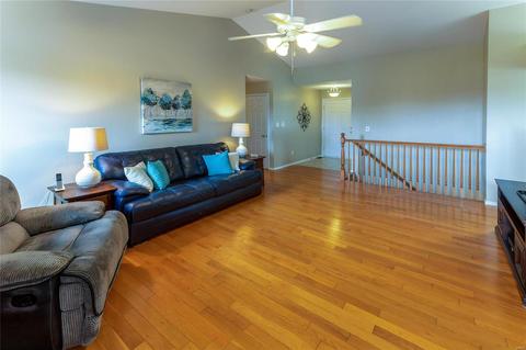 44 Lions Head Ct, O'fallon, MO 63368 photo 3