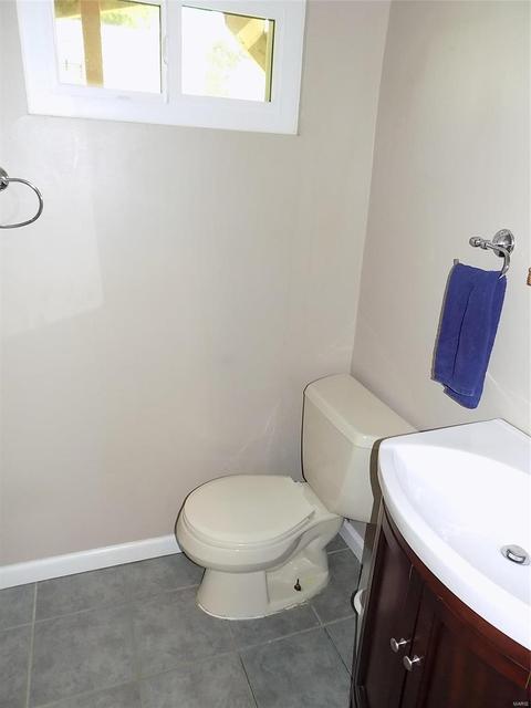 33 Roland Ave, Ballwin, MO 63021 photo 27