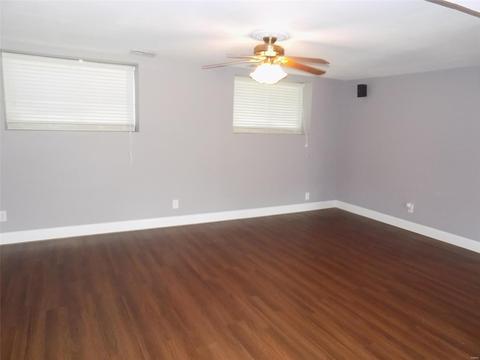 33 Roland Ave, Ballwin, MO 63021 photo 22