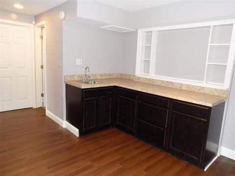 33 Roland Ave, Ballwin, MO 63021 photo 23