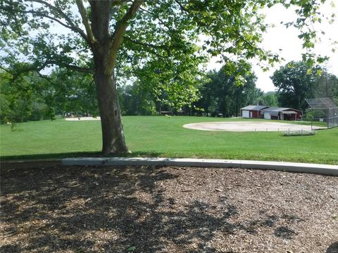 33 Roland Ave, Ballwin, MO 63021 photo 38