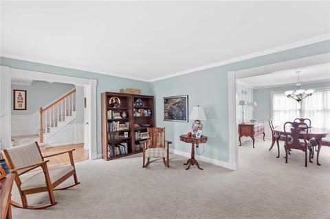 934 Baintree Ln, Ballwin, MO 63011 photo 4