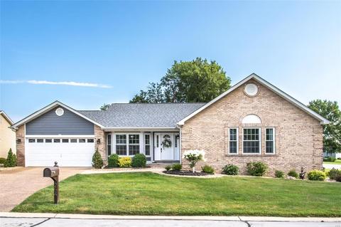254 Greenburn Dr, Weldon Spring, MO 63304 photo 1