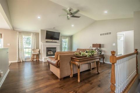 254 Greenburn Dr, Weldon Spring, MO 63304 photo 19