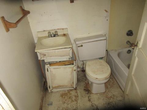 4419 Eichelberger, Saint Louis, MO 63116 photo 6