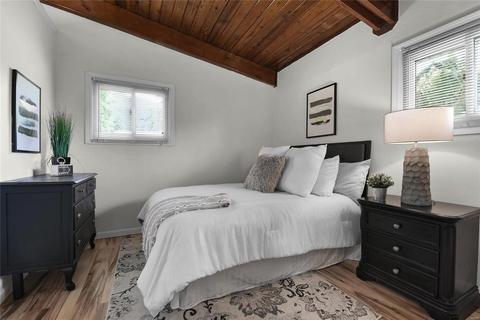 124 Coral Ter, Ballwin, MO 63011 photo 12