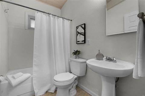 124 Coral Ter, Ballwin, MO 63011 photo 11