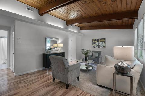 124 Coral Ter, Ballwin, MO 63011 photo 4