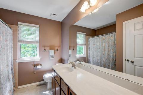 413 Alverston Ct, Ballwin, MO 63021 photo 13