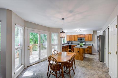 413 Alverston Ct, Ballwin, MO 63021 photo 5