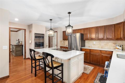 1922 Berthoud Pass Ct, Wildwood, MO 63011 photo 3