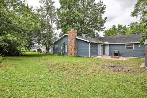 409 Saint Patrick Dr, O'fallon, MO 63366 photo 3