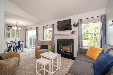 459 Fall River Ln, Saint Charles, MO 63304 photo 9