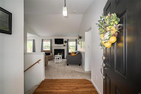 459 Fall River Ln, Saint Charles, MO 63304 photo 5
