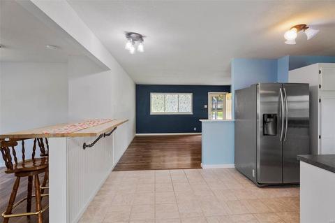 271 Ramsey Ln, Ballwin, MO 63021 photo 11