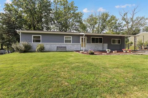 271 Ramsey Ln, Ballwin, MO 63021 photo 2