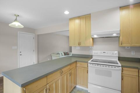 28 E Mdw, Ellisville, MO 63021 photo 8