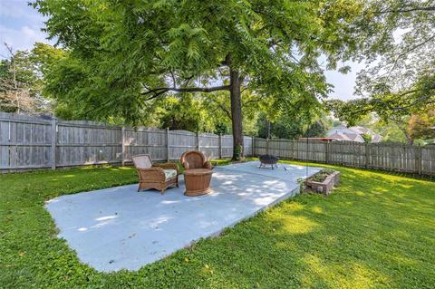 320 Henry Ave, Manchester, MO 63011 photo 25
