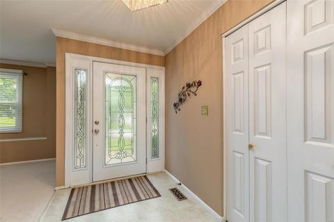 831 Green Lantern, Ballwin, MO 63011 photo 2