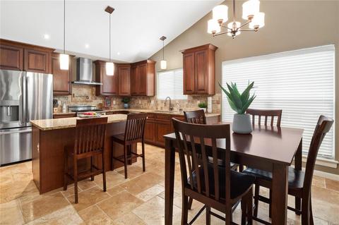 324 Summer Haven Ct, O'fallon, MO 63368 photo 7