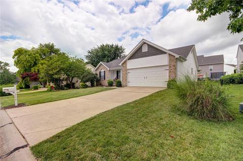 7176 Oak Stream Dr, O'fallon, MO 63368 photo 3