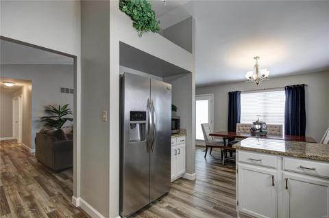 7176 Oak Stream Dr, O'fallon, MO 63368 photo 18