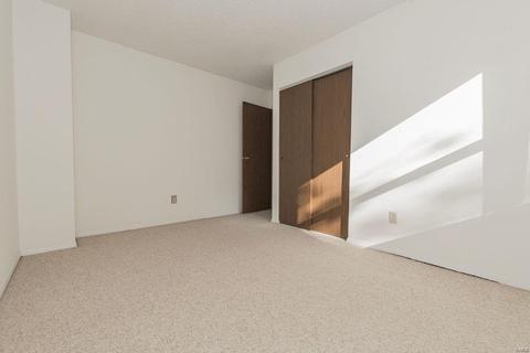 13357 Hiddendale Ln, Ballwin, MO 63021 photo 21