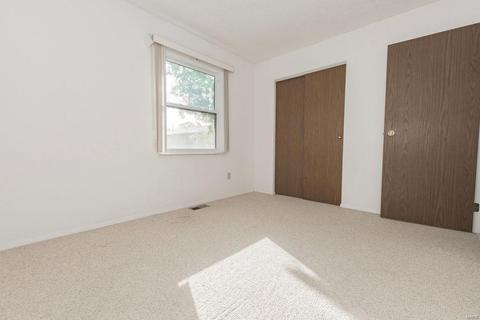13357 Hiddendale Ln, Ballwin, MO 63021 photo 22