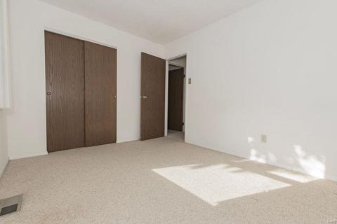 13357 Hiddendale Ln, Ballwin, MO 63021 photo 23