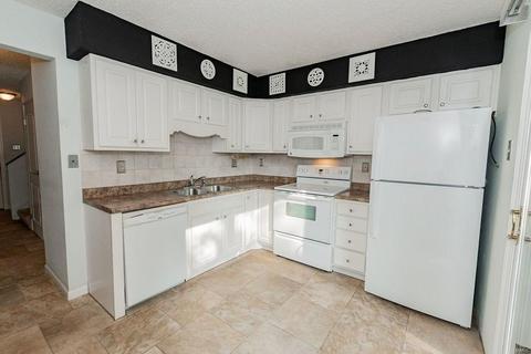 13357 Hiddendale Ln, Ballwin, MO 63021 photo 11