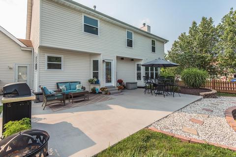 2 Pinehurst Ridge Ct, O'fallon, MO 63366 photo 4