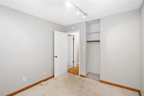 61 Roland Ave, Ballwin, MO 63021 photo 13