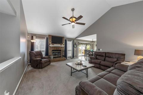 208 Danielle Elizabeth Ln, O'fallon, MO 63366 photo 8