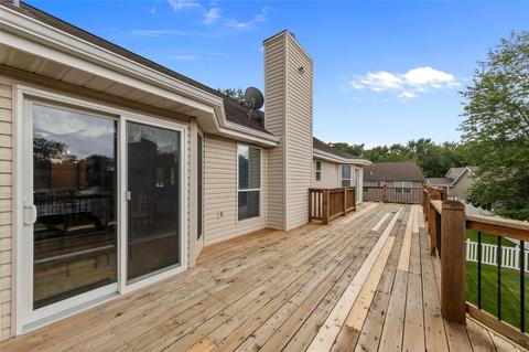 208 Danielle Elizabeth Ln, O'fallon, MO 63366 photo 2