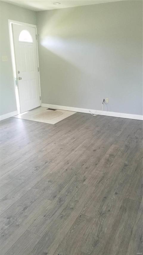 4208 Ringer Rd, Saint Louis, MO 63129 photo 9