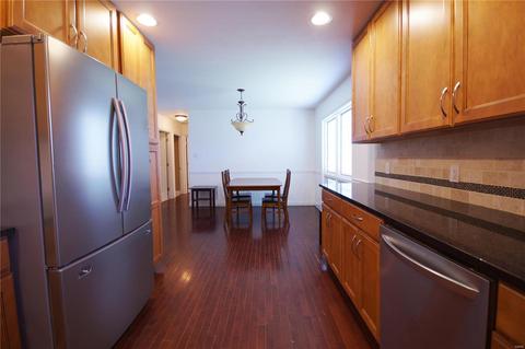 4208 Ringer Rd, Saint Louis, MO 63129 photo 17