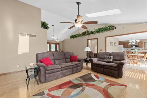 20 Treeline Dr, O'fallon, MO 63366 photo 10