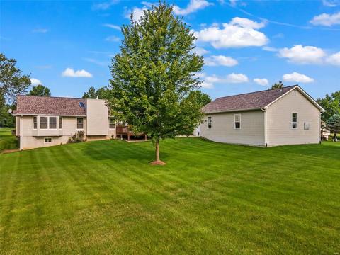 20 Treeline Dr, O'fallon, MO 63366 photo 9