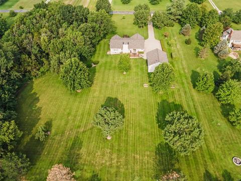 20 Treeline Dr, O'fallon, MO 63366 photo 3