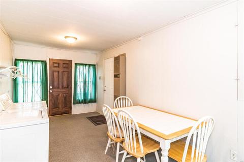 9406 Mackenzie Rd, Saint Louis, MO 63123 photo 5
