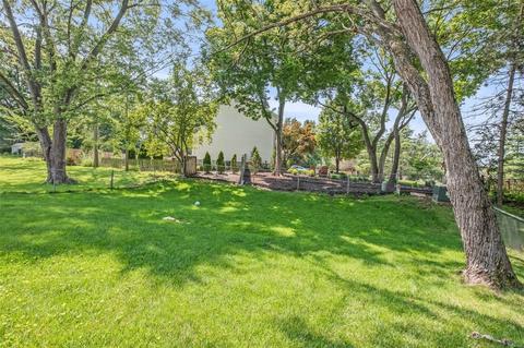414 Madrina Ct, Ballwin, MO 63021 photo 4