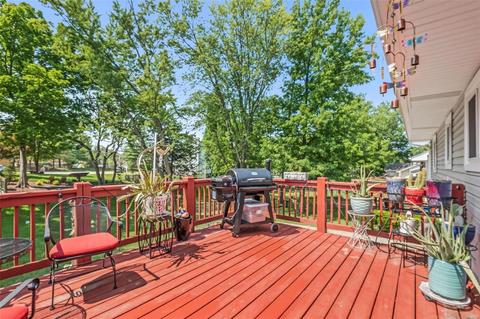 414 Madrina Ct, Ballwin, MO 63021 photo 20