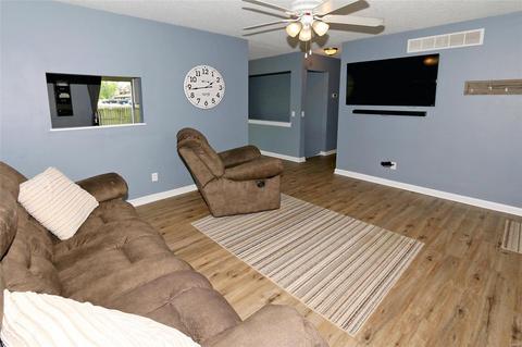 1920 Springhill, O'fallon, MO 63366 photo 5