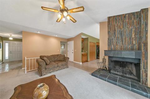 828 Justerini Dr, Ballwin, MO 63011 photo 11