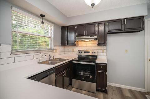 9 Statesman Dr, O'fallon, MO 63368 photo 11