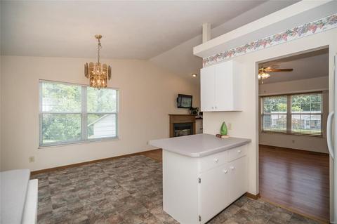 805 N Valleywind Ct, O'fallon, MO 63366 photo 10