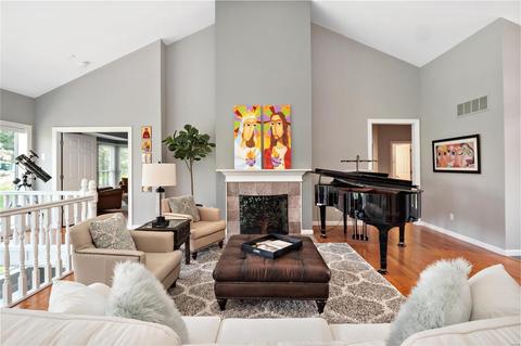 54 W Meath Ring, Weldon Spring, MO 63304 photo 5
