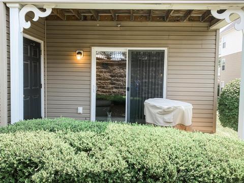 14103 Spring Creek Ln, O'fallon, MO 63368 photo 2