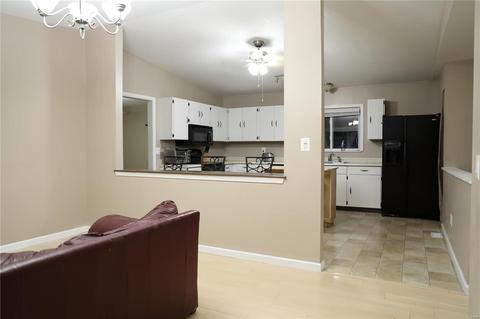 1370 Manuka Dr, O'fallon, MO 63366 photo 20