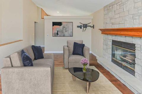 218 Geranium, O'fallon, MO 63366 photo 2